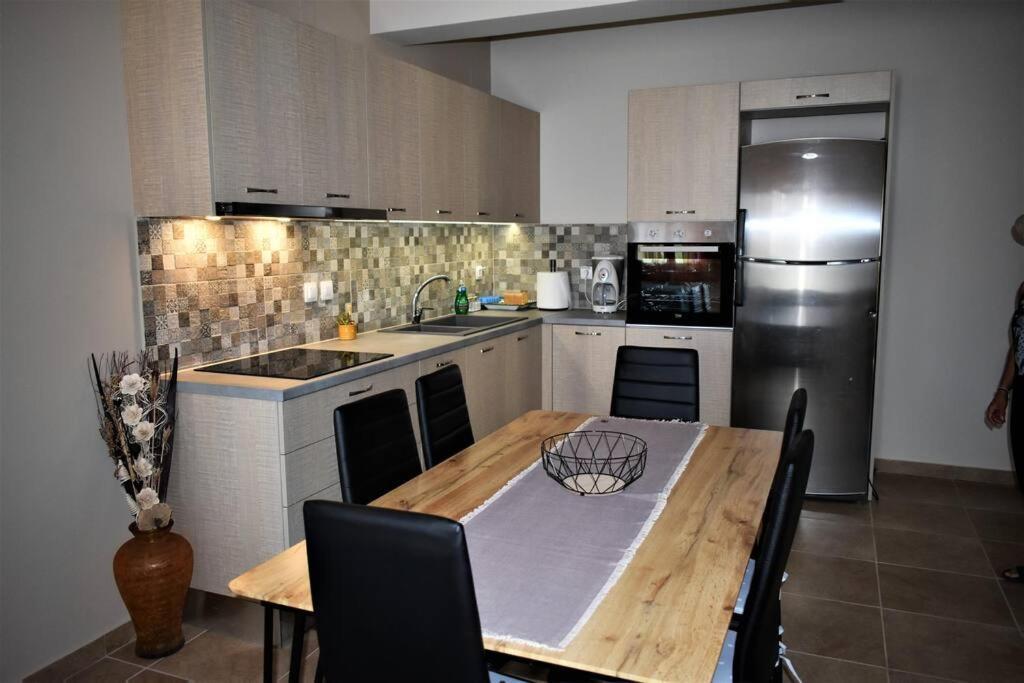 Smailis Apartment 1 Koroni  Bagian luar foto
